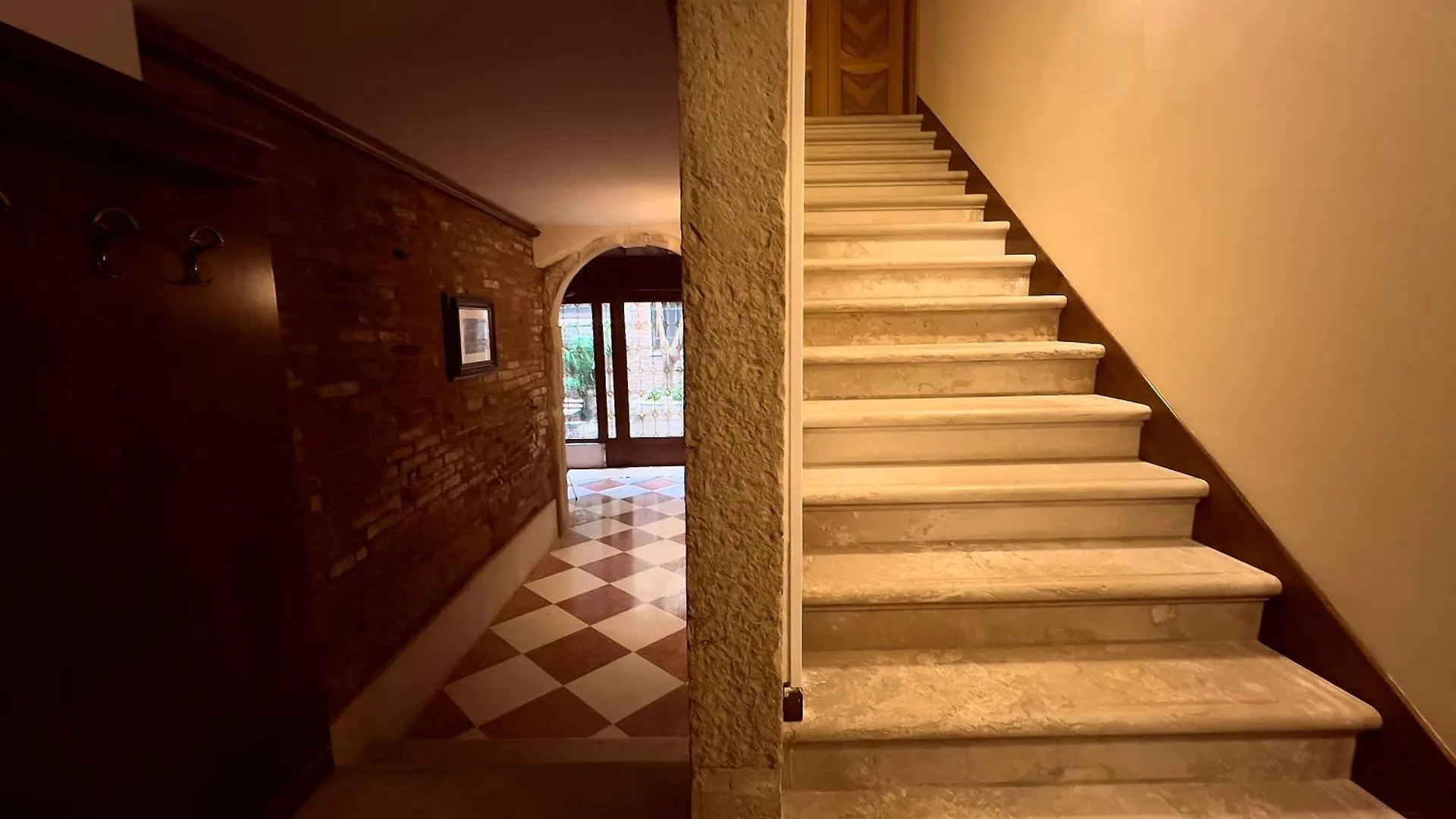 Апартаменты Nama Boutique Residence Венеция