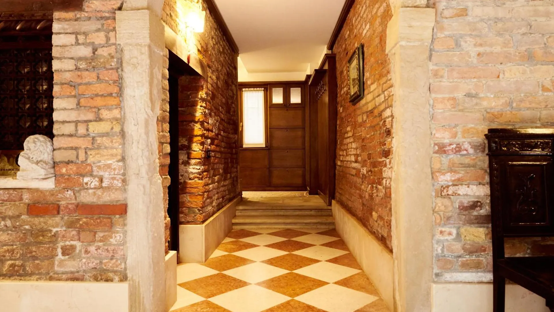 Nama Boutique Residence Venice Apartment